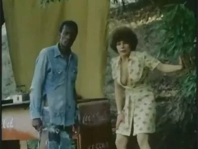 Ne-am întors și pe mobil! videoclip (Anjanette xxx mature nylon Astoria)