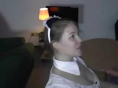 Videoclipul Tiny Girl matur sexy Meets A Huge Cock (Teanna Trump)