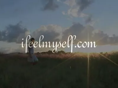 În videoclipul The Vip (Sammie Rhodes, Kiara Diane, Blue Angel) mature cam sex